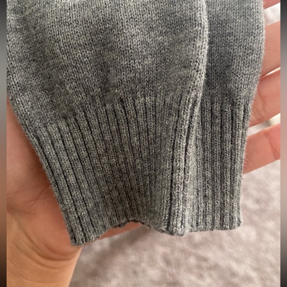 H&M sweater - Picture 4 of 7